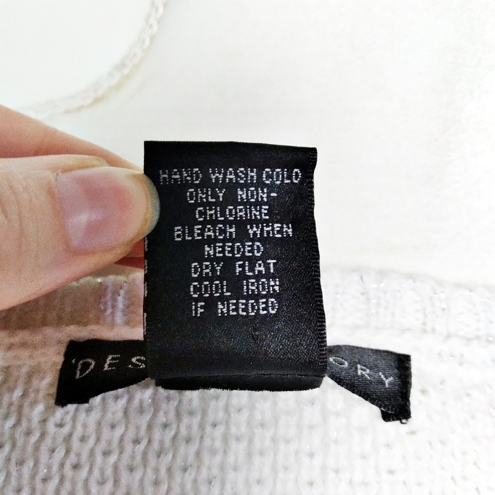 Design history White Asymmetrical Hem Sweater - Picture 6 of 7